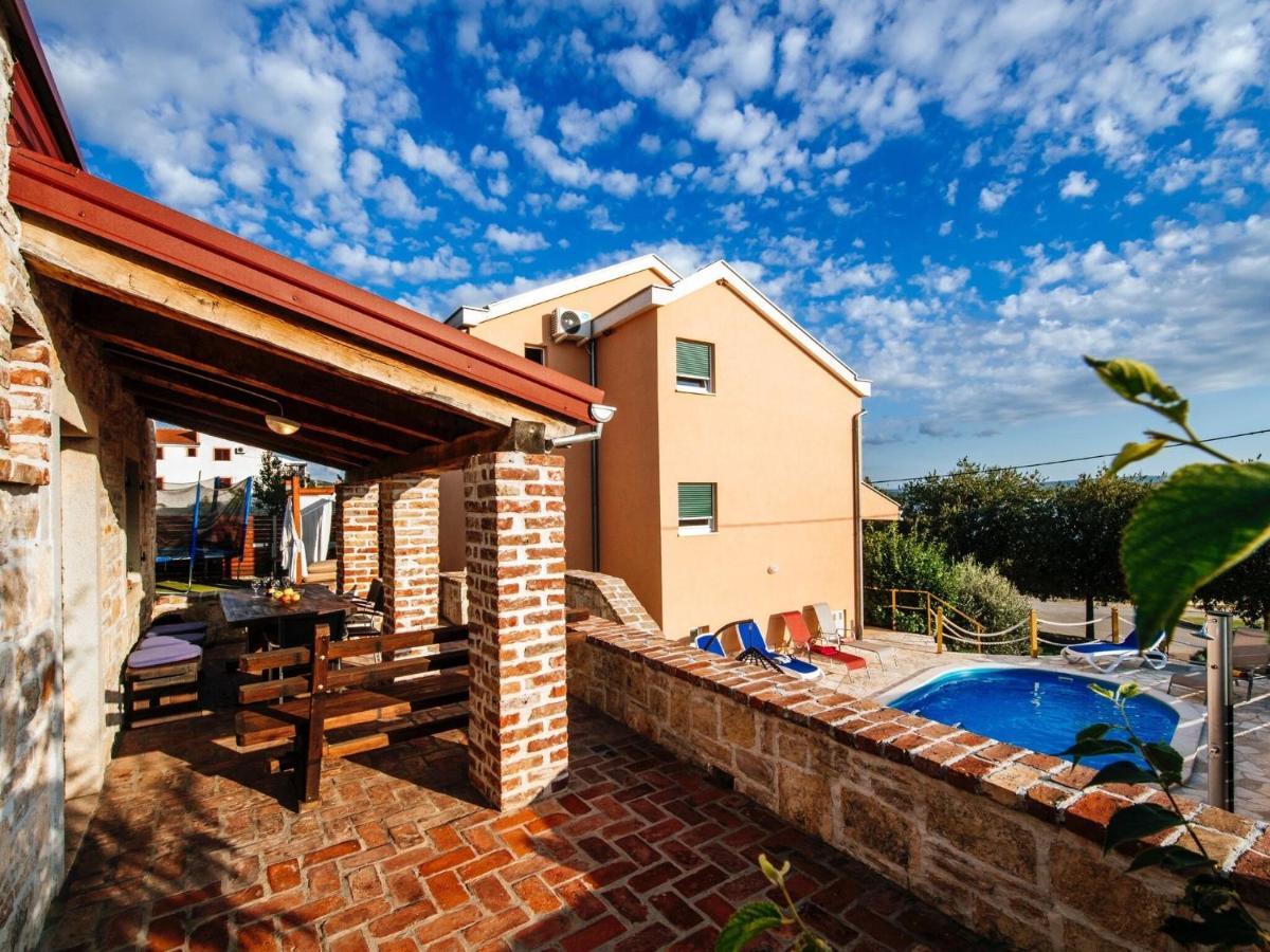 Splendid Holiday Home In Jasenice Maslenica Buitenkant foto