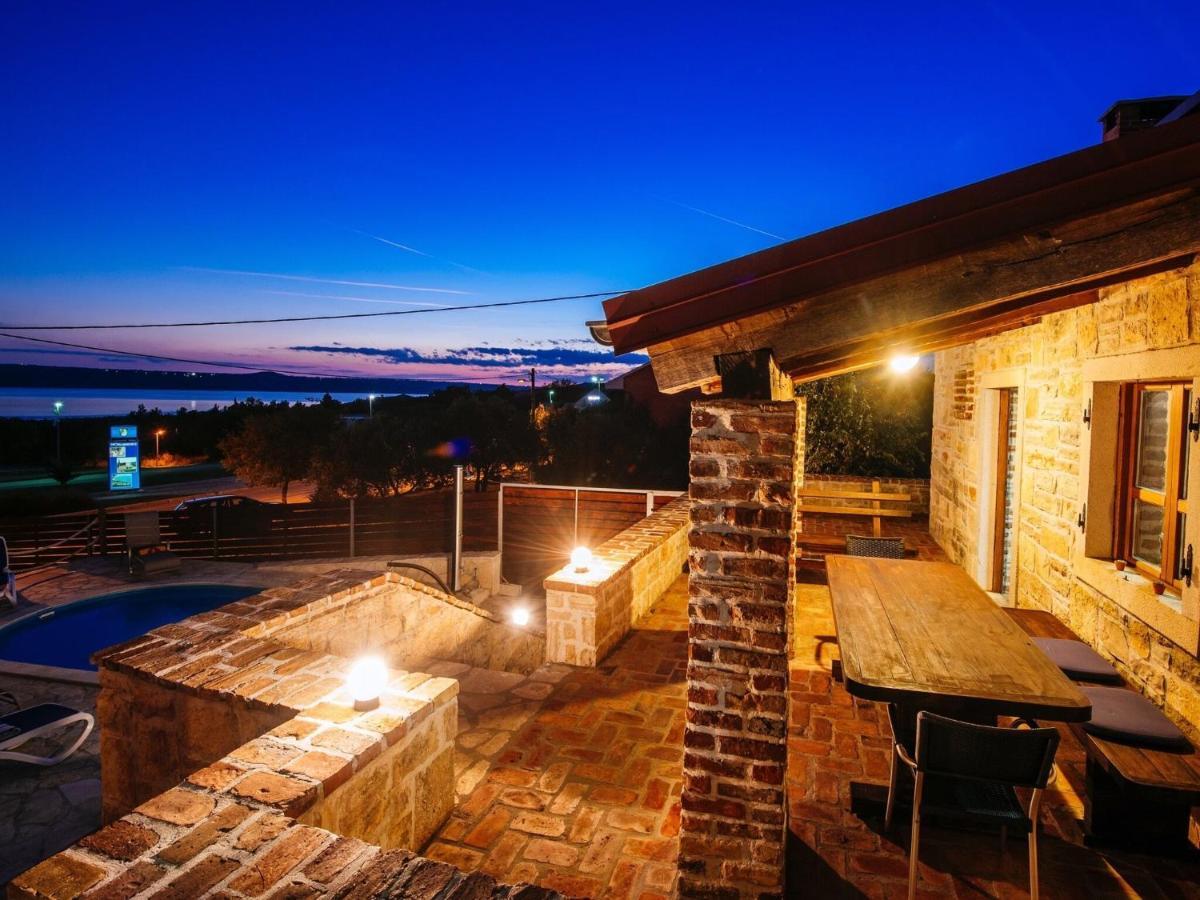 Splendid Holiday Home In Jasenice Maslenica Buitenkant foto